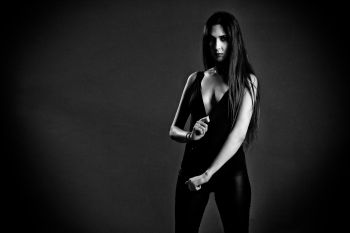 Laura In Black 06